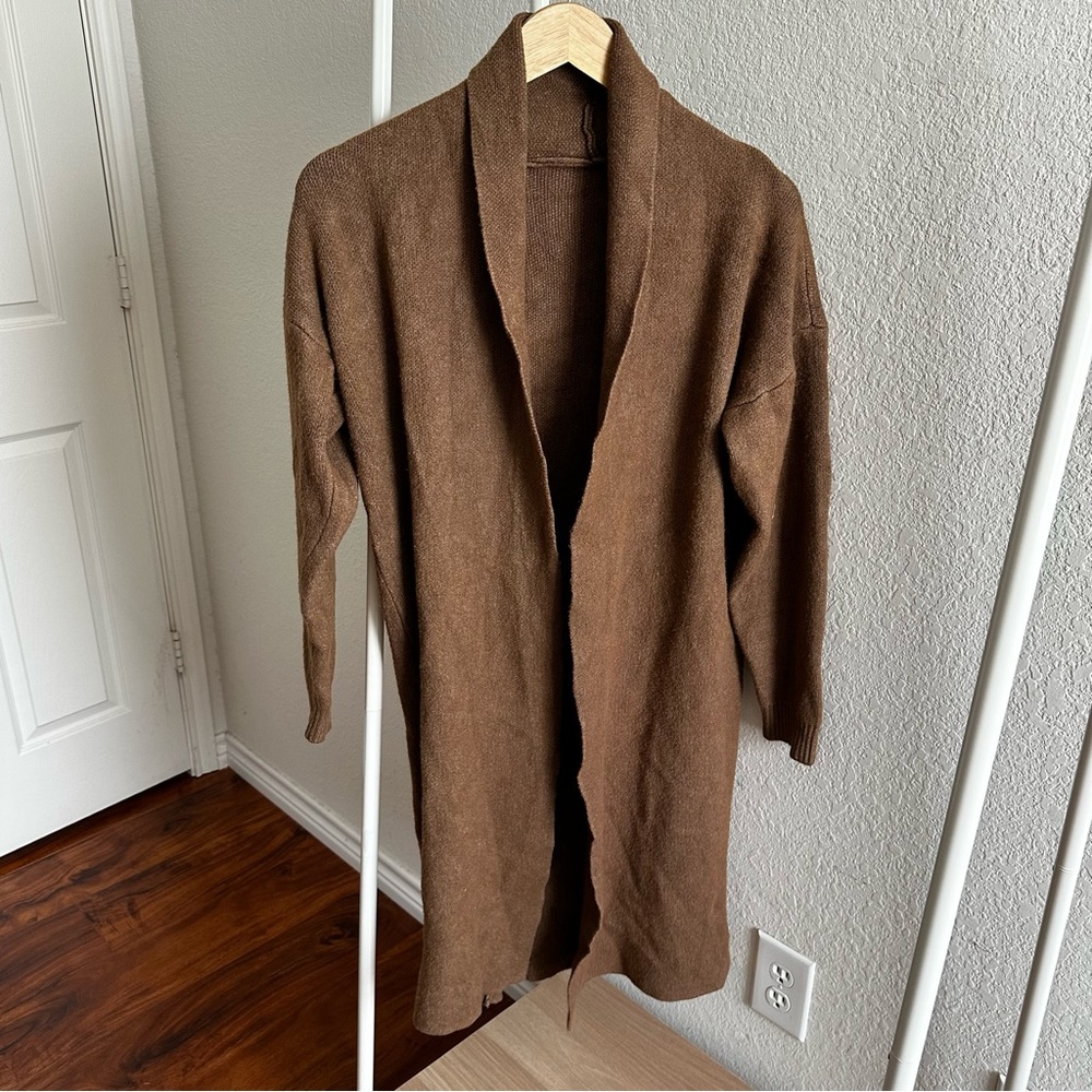 MIDI length cardigan